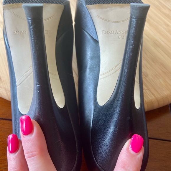 Black Leather Enzo Angiolini Platform Heels-8M - Picture 6 of 13